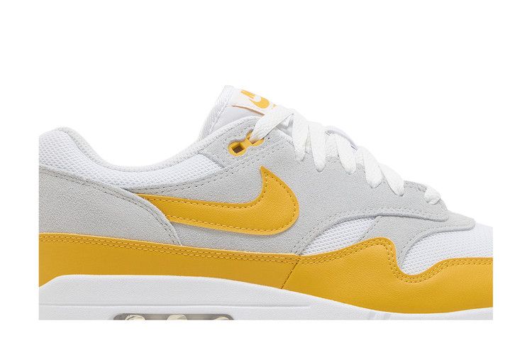 Nike Air Max 1 Essential University Gold