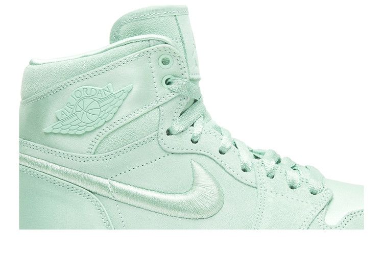 Jordan 1 Retro High Season of Her Mint Foam (Women's)