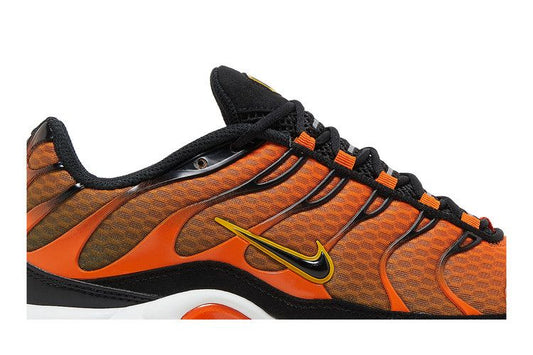 Nike Air Max Plus Safety Orange Black