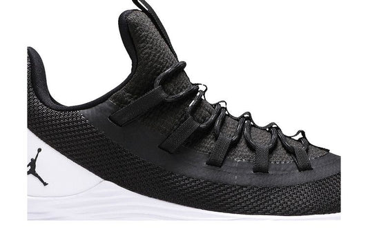 Jordan Ultra Fly 2 Low Black White