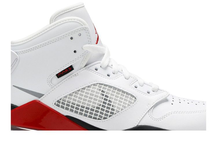 Jordan Mars 270 White Fire Red