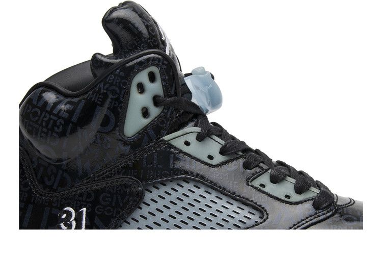 Jordan 5 Retro Doernbecher