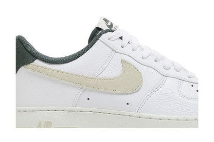 Nike Air Force 1 Low '07 LV8 Vintage Green