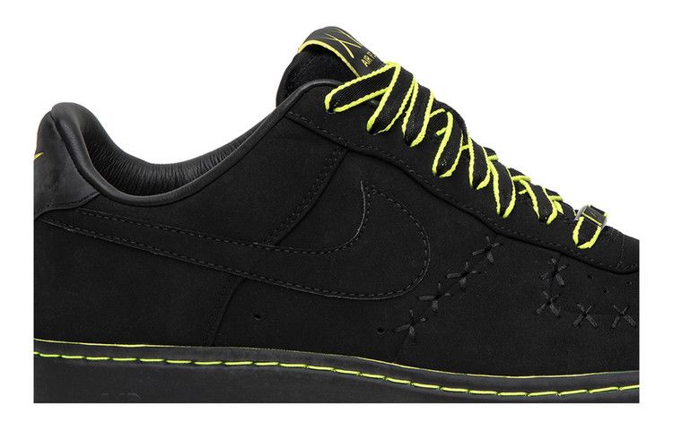 Nike Air Force 1 Low 1World KAWS