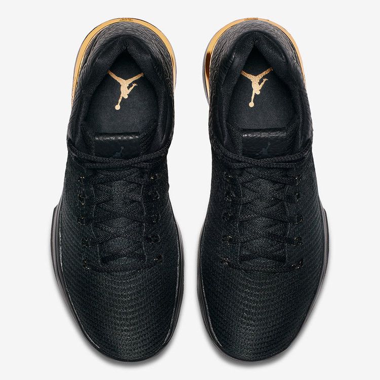 Jordan XXX1 Low Black Gold