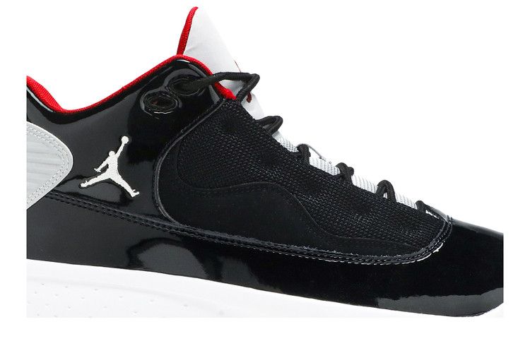 Jordan Max Aura 2 Black Cement