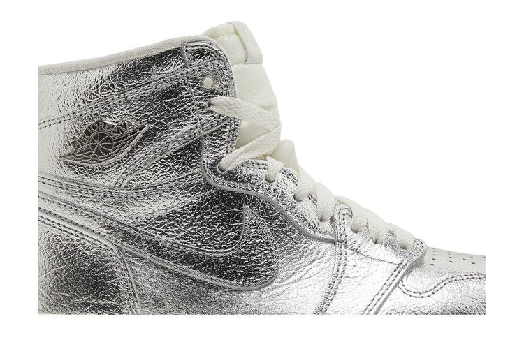 Jordan 1 Retro High OG Chrome (Women's)