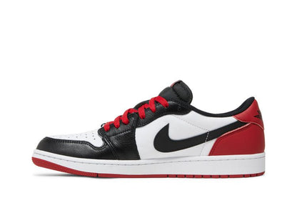 Jordan 1 Retro Low OG Black Toe (2023)