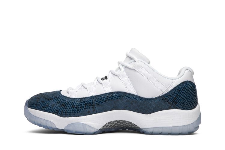 Jordan 11 Retro Low Snake Navy (2019)