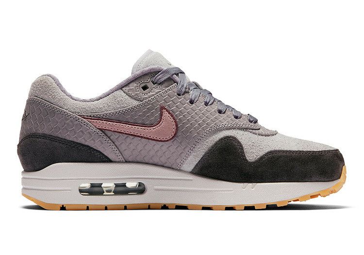 Nike Air Max 1 Paris Bespoke (Women's)