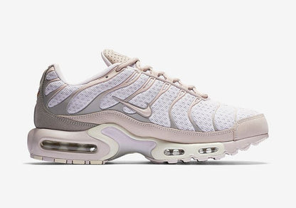 Nike Air Max Plus Pearl Pink