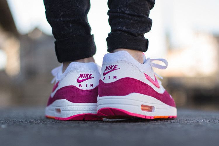 Nike Air Max 1 Fireberry (Women's)
