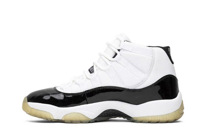 Jordan 11 Retro Concord (2000)