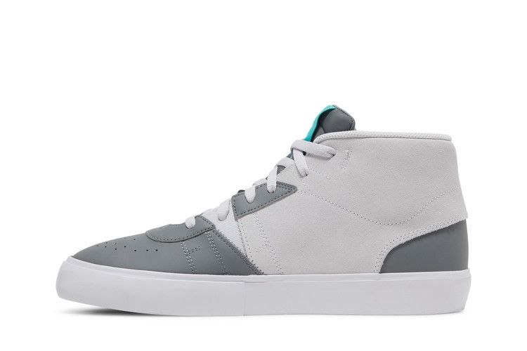Jordan Series Mid .03 Iris Whisper Smoke Grey Teal