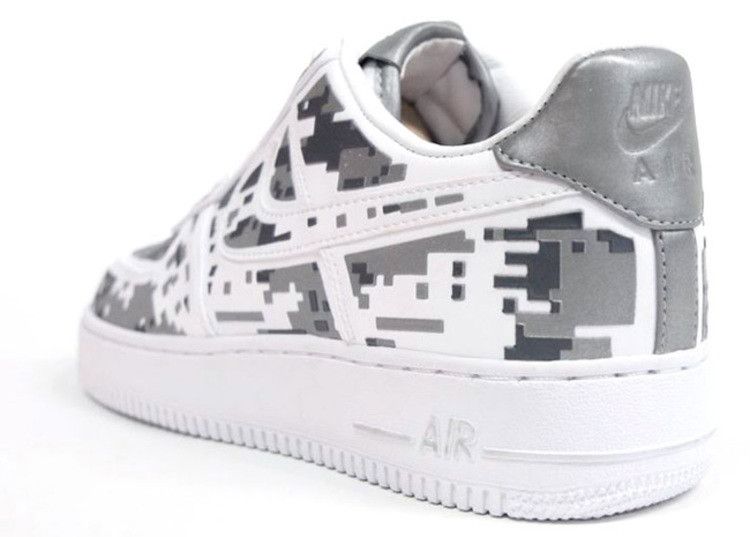 Nike Air Force 1 Low Digi Camo