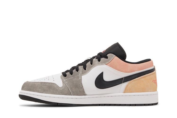 Jordan 1 Low SE Flight Club