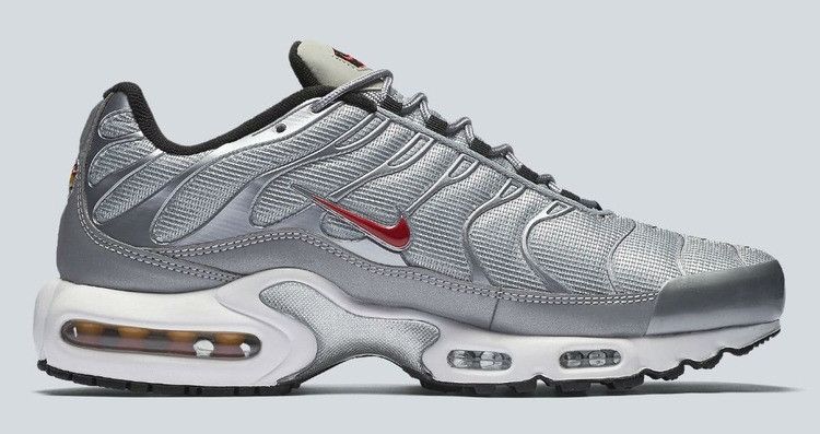 Nike Air Max Plus Silver Bullet