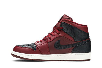Jordan 1 Retro Mid Team Red Black