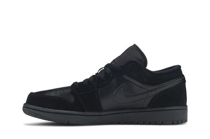 Jordan 1 Retro Low Triple Black