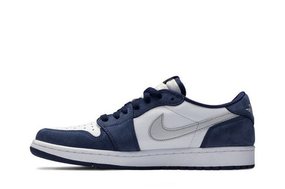 Jordan 1 Low SB Midnight Navy