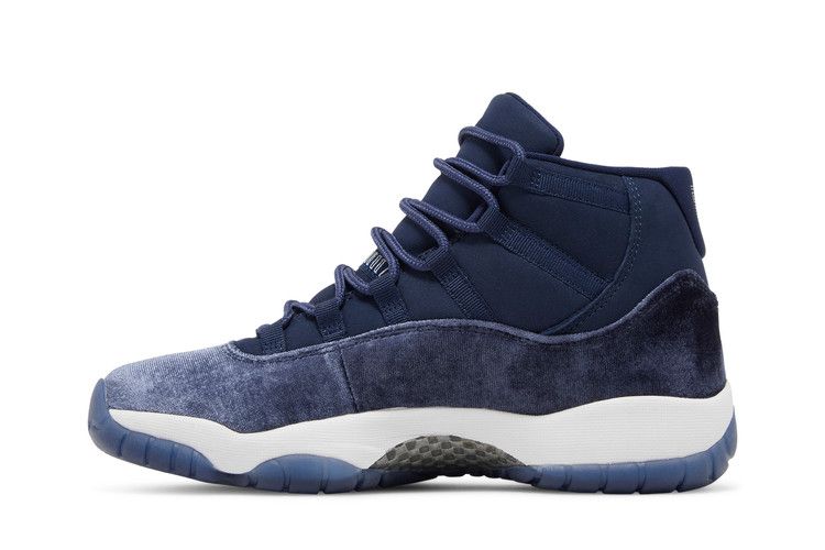 Jordan 11 Retro Midnight Navy (Women's)