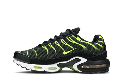 Nike Air Max Plus Black Dark Grey Volt