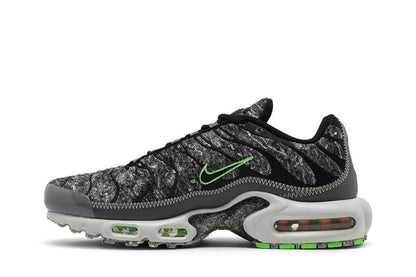 Nike Air Max Plus Essential Crater Green
