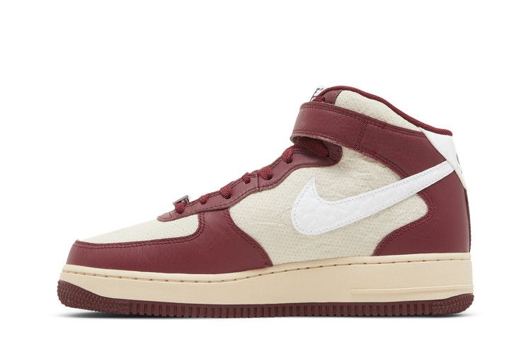 Nike Air Force 1 Mid London