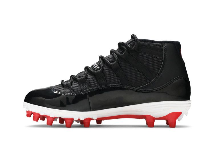 Jordan 11 Retro Cleat Bred