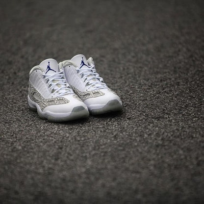 Jordan 11 Retro Low IE Cobalt (2015)