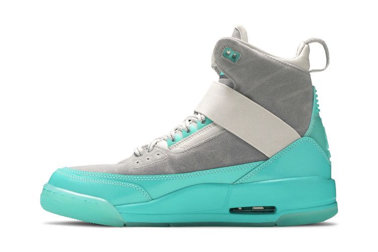 Jordan 3 Retro Explorer XX Vast Grey Tropical Twist (Women's)