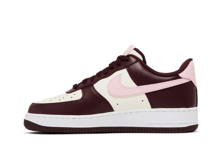 Nike Air Force 1 Low '07 Valentine’s Day (2023)