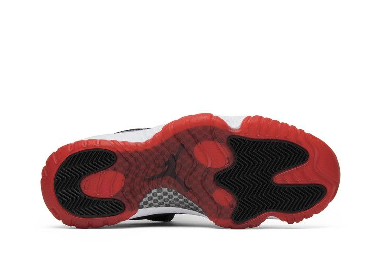 Jordan 11 Retro Low Bred