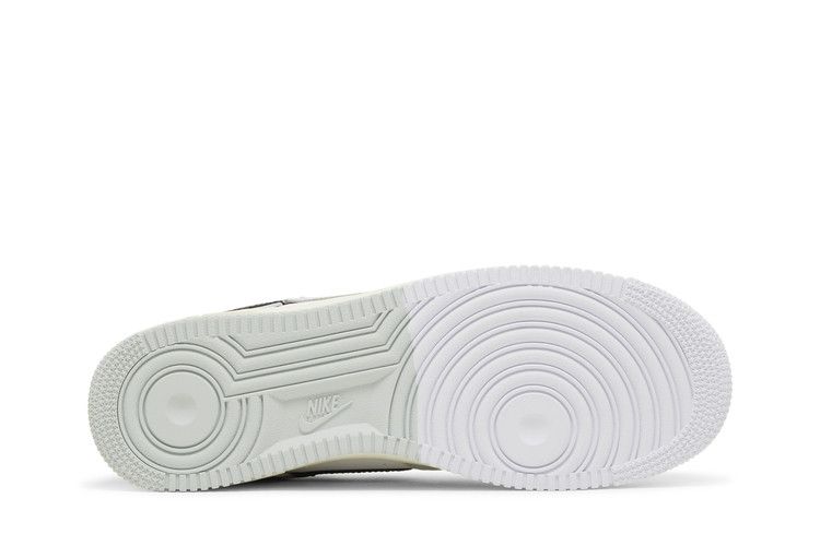 Nike Air Force 1 Low '07 LV8 Split Light Silver