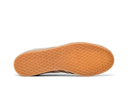 adidas Gazelle Aluminium Wonder Beige Collegiate Green