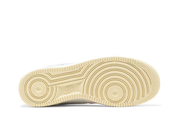 Nike Air Force 1 Low '07 LE Starfish