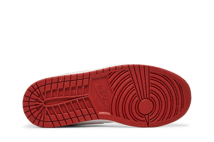 Jordan 1 Mid SE Dune Red