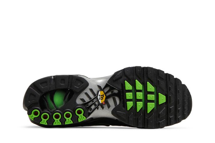 Nike Air Max Plus Black Silver Green Strike