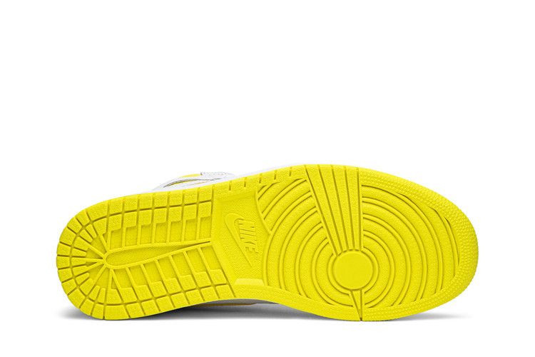 Jordan 1 Retro High First Class Flight