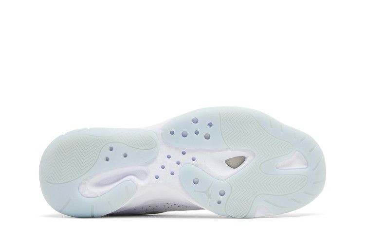 Jordan 11 CMFT Low White Ice Blue Football Grey (Women's)