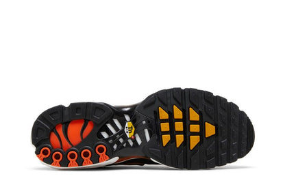 Nike Air Max Plus Safety Orange Black
