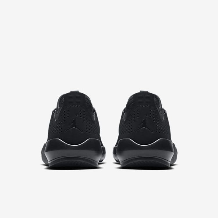 Jordan Express Black/Black
