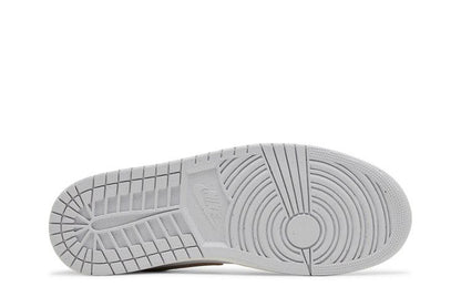 Jordan 1 Low SE Oxidized Green