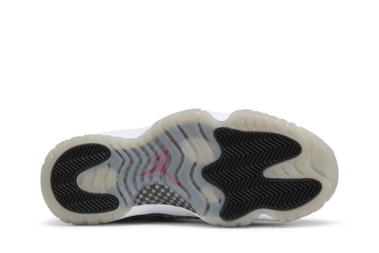 Jordan 11 Retro Low IE Black Cement