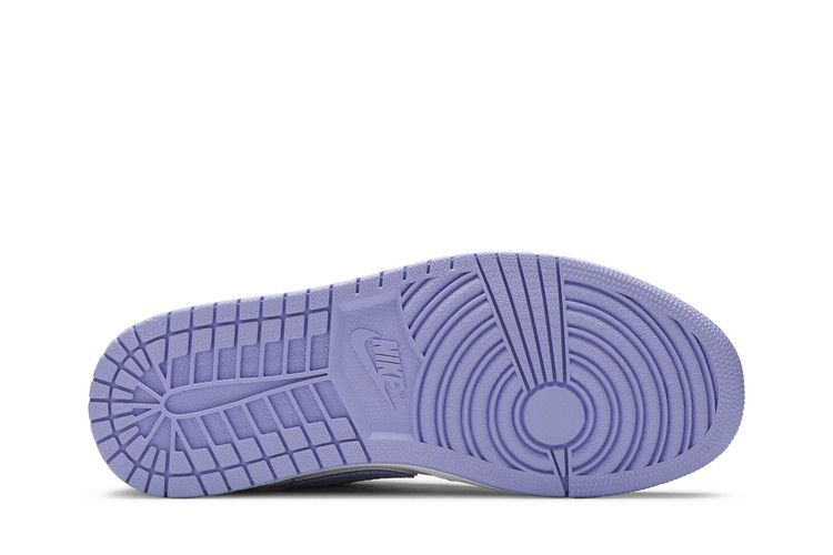 Jordan 1 Low SE Arctic Punch