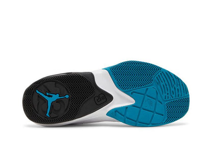 Jordan Max Aura 3 White Cyber Teal