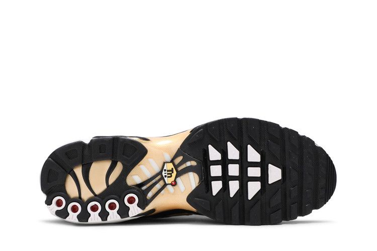 Nike Air Max Plus White Black Metallic Gold