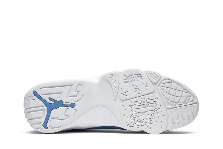 Jordan 9 Retro Low Pantone
