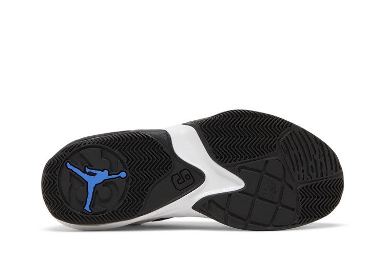 Jordan Max Aura 3 Black White Pink