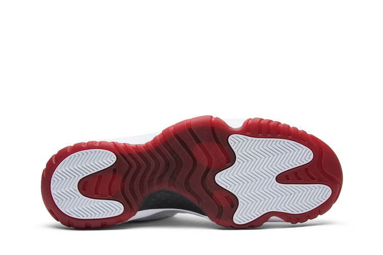 Jordan 11 Retro Low White Red (2012)